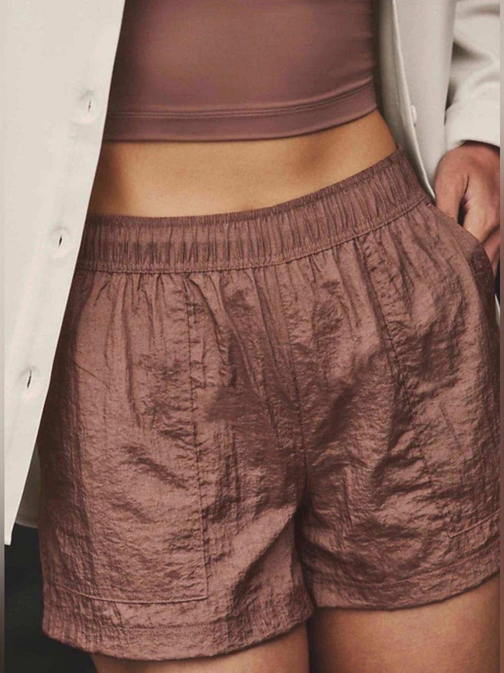 Lunar Sheen Utility High Rise Short
Athleta size Large colour Auburn